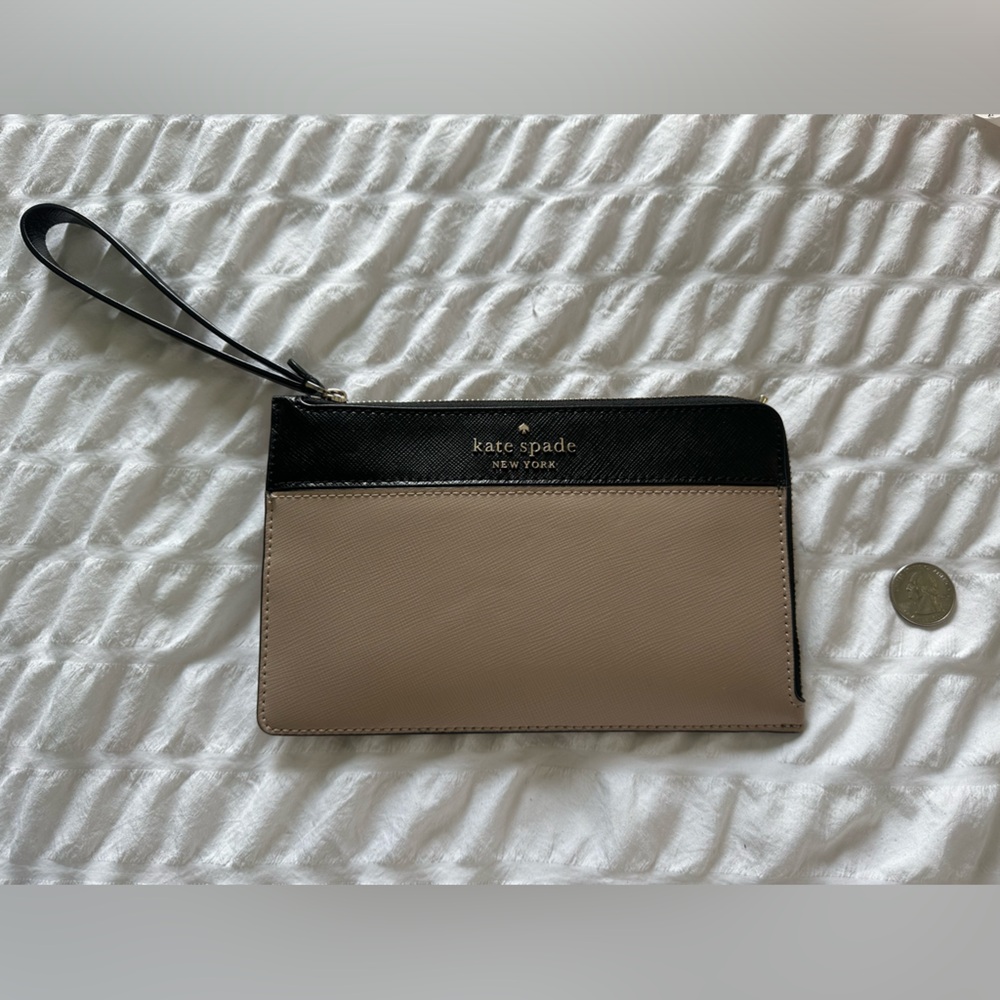 Kate spade wristlet